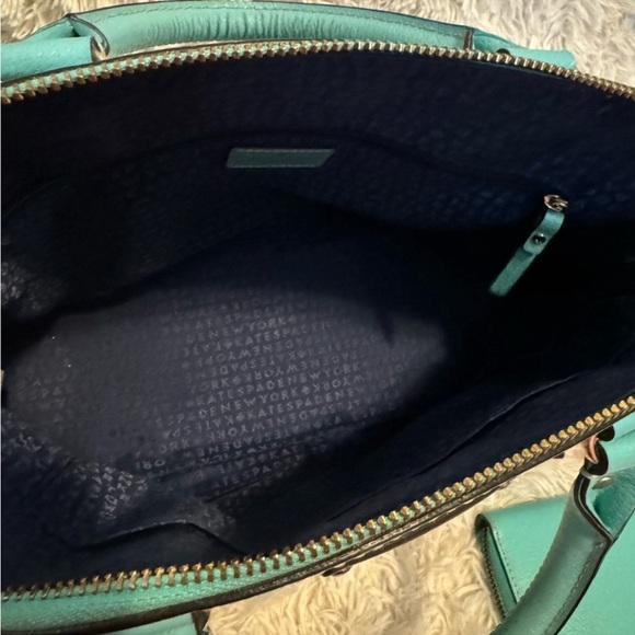 Kate Spade Dome Bag, Medium, Good Condition, Handles & Crossbody strap, Gold HW - Picture 4 of 8